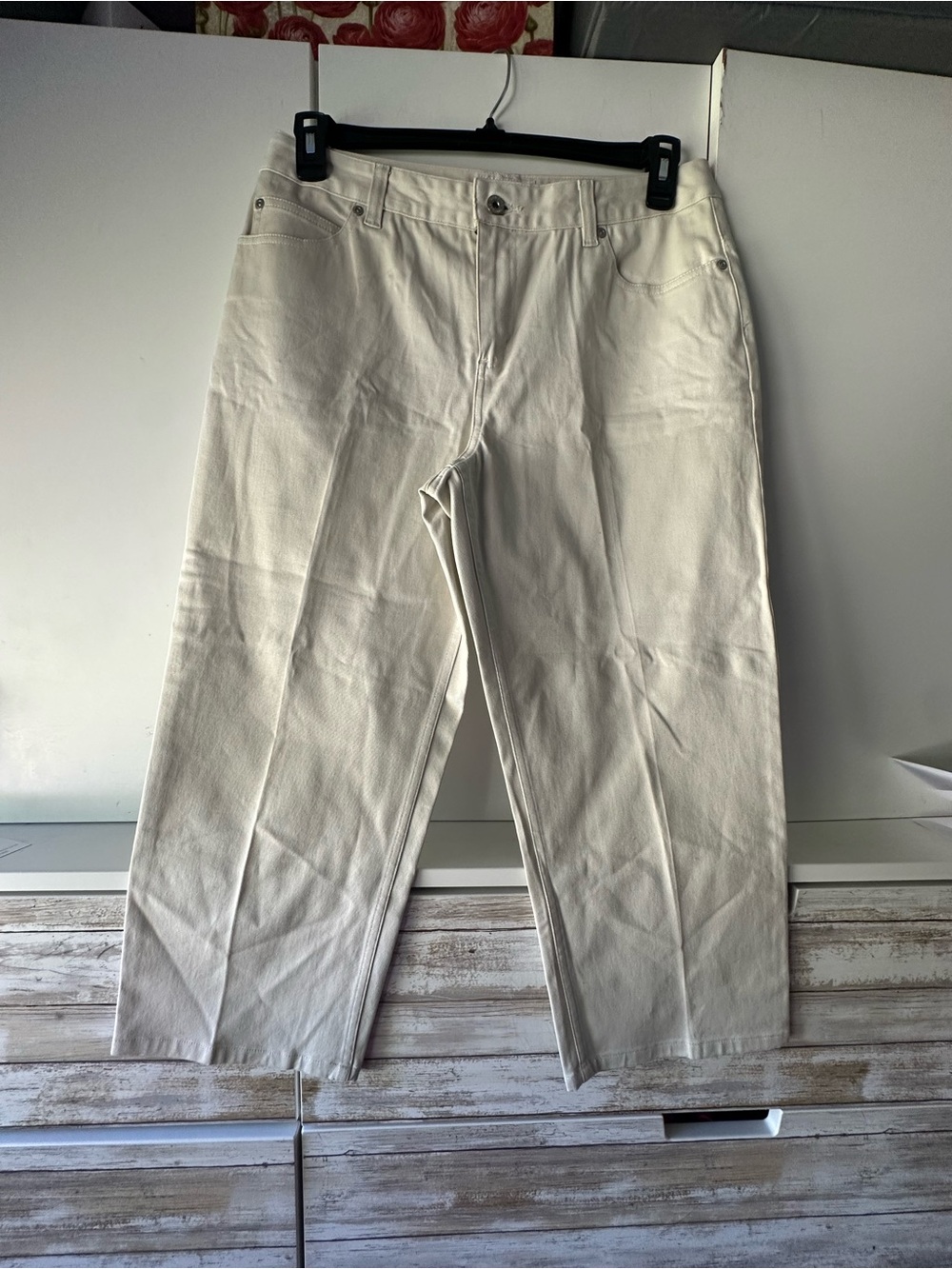 🤍 Sonoma Lifestyle Stretch Ivory Cropped Jeans Pants Size 12 Straight Leg